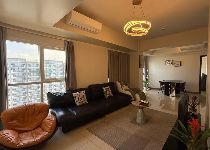 Apartment Luxury Spacious 3bedrooms With Maid's Bunkbed Massage Chair Bayview Free Pool & Parking Near Okada Airports Moa Solaire Manila
