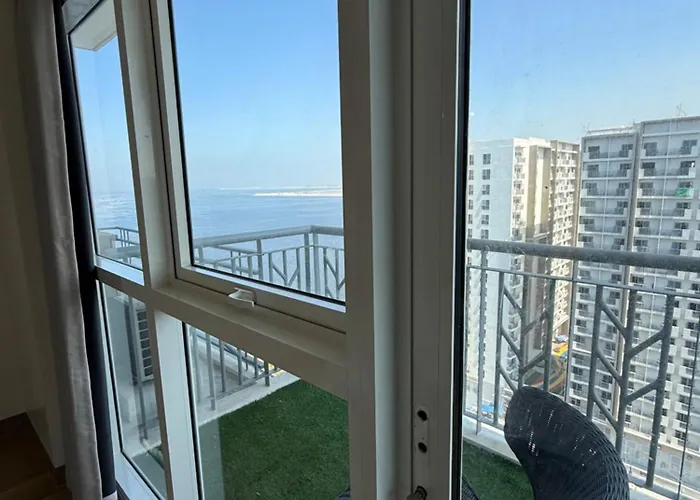 Luxury Spacious 3bedrooms With Maid's Bunkbed Massage Chair Bayview Free Pool & Parking Near Okada Airports Moa Solaire