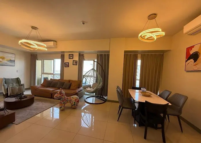 Apartment Luxury Spacious 3bedrooms With Maid's Bunkbed Massage Chair Bayview Free Pool & Parking Near Okada Airports Moa Solaire Manila