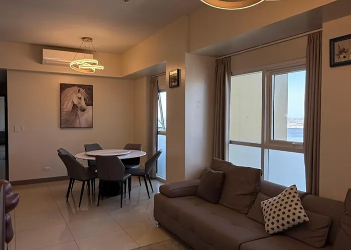Luxury Spacious 3bedrooms With Maid's Bunkbed Massage Chair Bayview Free Pool & Parking Near Okada Airports Moa Solaire Apartment Manila