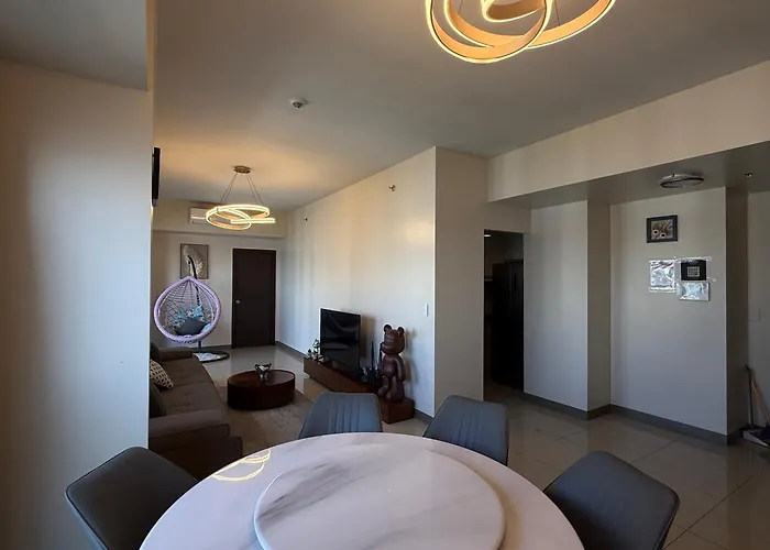 Luxury Spacious 3bedrooms With Maid's Bunkbed Massage Chair Bayview Free Pool & Parking Near Okada Airports Moa Solaire *