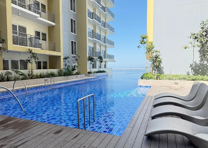 Luxury Spacious 3bedrooms With Maid's Bunkbed Massage Chair Bayview Free Pool & Parking Near Okada Airports Moa Solaire Apartment Manila